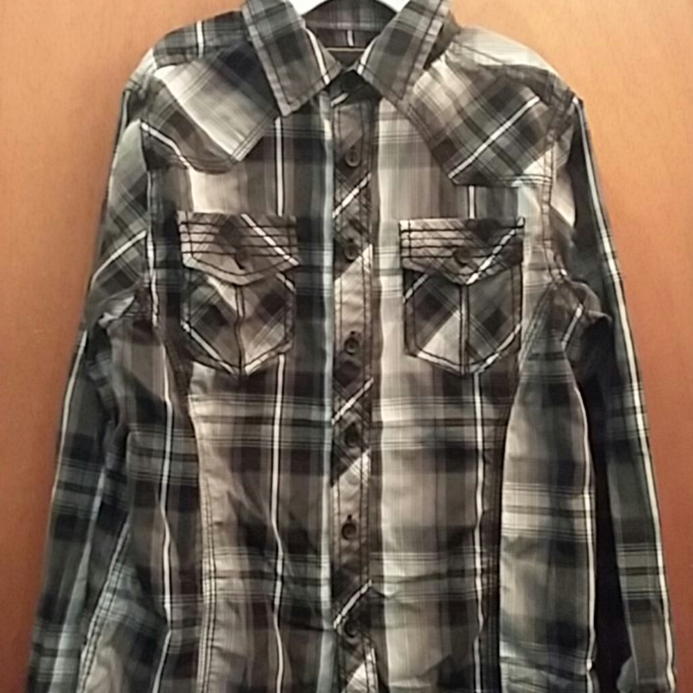 Boy's Plaid Button Down Shirt Size 8